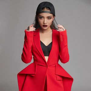 毛茸茸女人和驴性交
